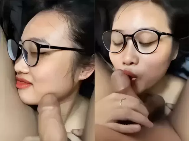 Nữ nhân viên đã quan hệ bằng miệng với ông chủ da đen và sau đó quan hệ tình dục với ông ta. Thật là dữ dội.u